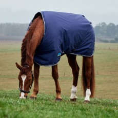 Weatherbeeta Comfitec Tyro Standard Neck Turnout 220g (Navy/Charcoal) Weatherbeeta Comfitec Tyro Standard Neck Turnout 220g (Navy/Charcoal)